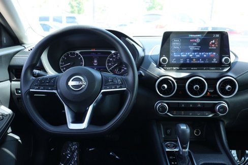 Used 2024 Nissan Sentra SV image 21