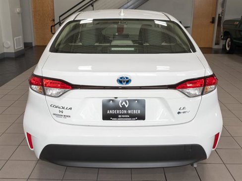 New 2025 Toyota Corolla LE image 18