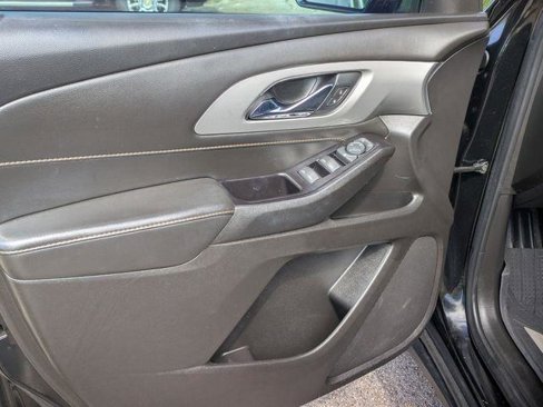 Used 2020 Chevrolet Traverse LS w/ LPO, Floor Liner Package image 18