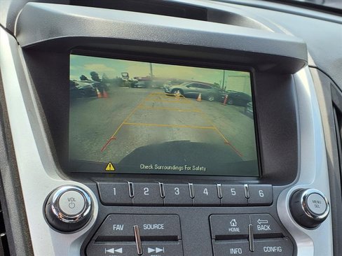 Used 2015 Chevrolet Equinox LTZ image 6