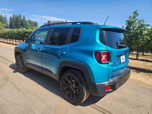 Used 2022 Jeep Renegade Altitude w/ Convenience Group image 6