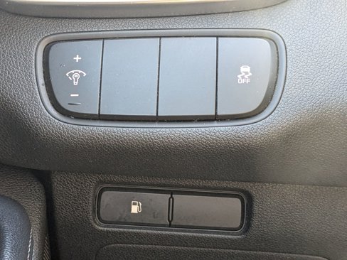 Used 2016 Kia Sorento EX image 17