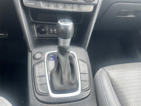 Used 2020 Hyundai Kona Limited image 23