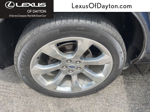 Used 2020 Ford Explorer Platinum w/ Premium Technology Package image 36
