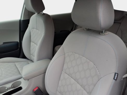Used 2022 Kia Niro LXS image 9