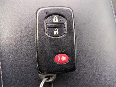 Certified 2015 Toyota Prius Four image 25