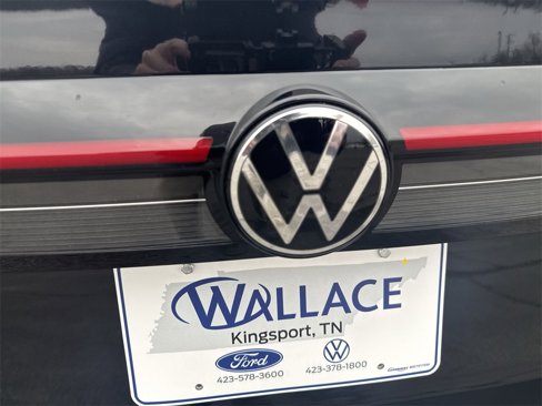 New 2025 Volkswagen Taos S image 7