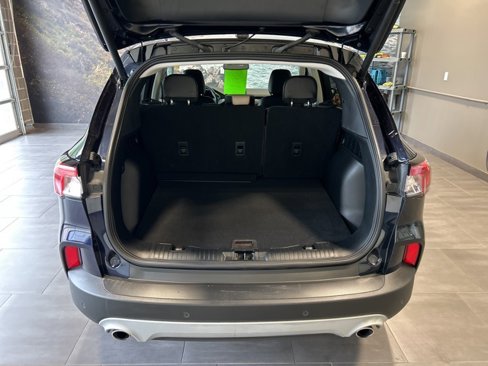 Used 2021 Ford Escape Titanium image 28