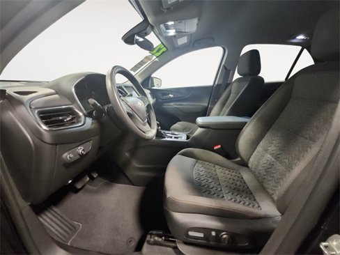 Used 2022 Chevrolet Equinox LT image 9