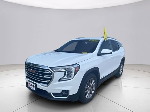 Used 2023 GMC Terrain SLT image 12