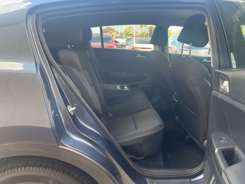 Used 2020 Kia Sportage LX image 20