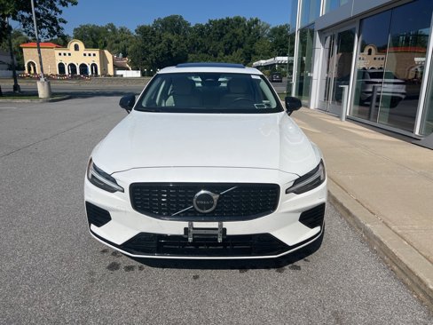 Used 2024 Volvo S60 T8 Plus w/ Climate Package image 58