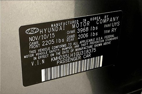 Used 2016 Hyundai Elantra GT w/ Option Group 03 image 18