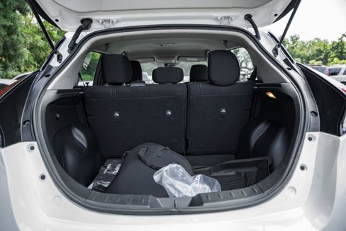 Used 2023 Nissan Leaf S image 10
