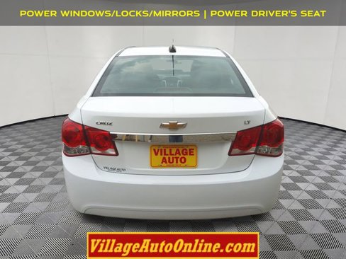 Used 2015 Chevrolet Cruze LT image 3