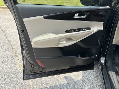 Used 2020 Kia Sorento EX image 10