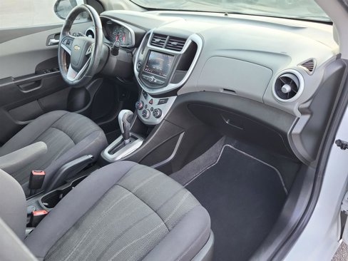 Used 2020 Chevrolet Sonic LT w/ Convenience Package image 26