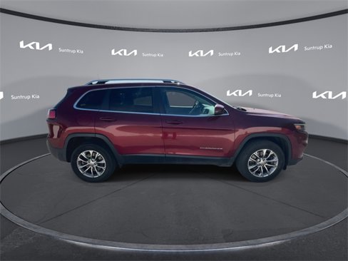Used 2019 Jeep Cherokee Latitude Plus w/ Comfort/Convenience Group image 23