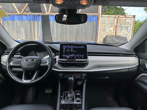 Used 2022 Jeep Compass Limited image 28