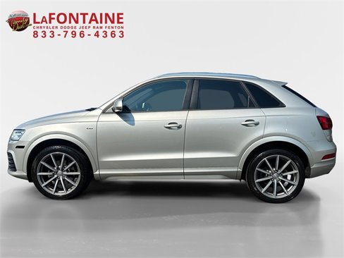 Used 2018 Audi Q3 2.0T Premium w/ Convenience Package image 4