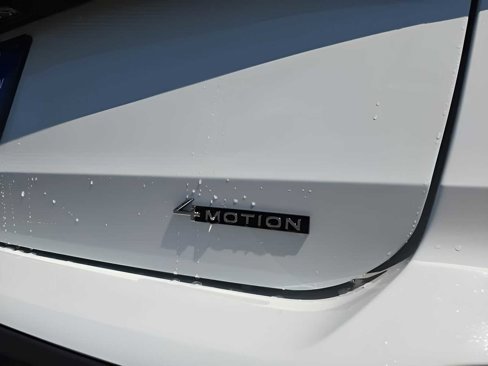 New 2025 Volkswagen Taos S image 9