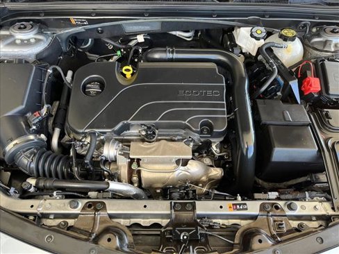 Used 2023 Chevrolet Malibu LT image 17