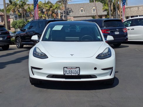 Used 2019 Tesla Model 3 Standard Range Plus image 4