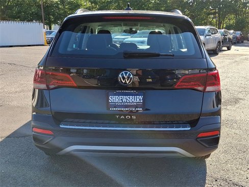 Used 2023 Volkswagen Taos S image 5