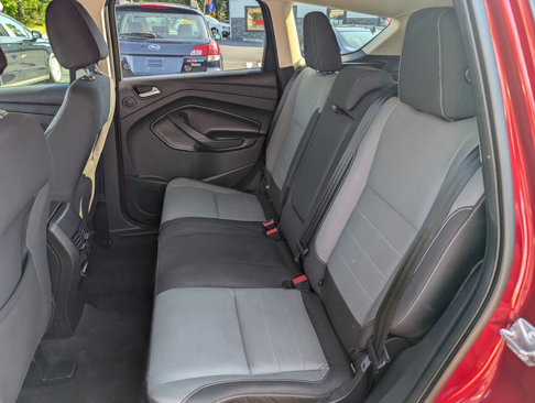 Used 2016 Ford Escape SE w/ Equipment Group 201A image 25