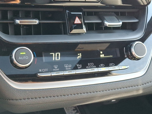 Certified 2025 Toyota Corolla XSE image 16
