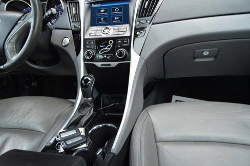 Used 2013 Hyundai Sonata Limited w/ Premium Pkg image 19