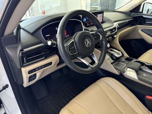 Used 2022 Acura MDX FWD w/ Technology Package image 12