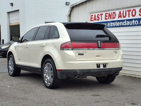 Used 2008 Lincoln MKX AWD image 3