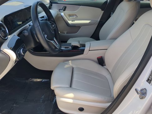Used 2020 Mercedes-Benz A 220 image 10