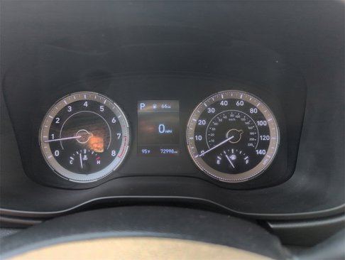 Used 2021 Hyundai Venue SEL image 31