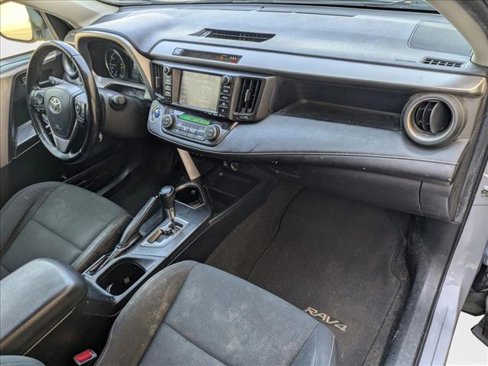Used 2017 Toyota RAV4 XLE image 22