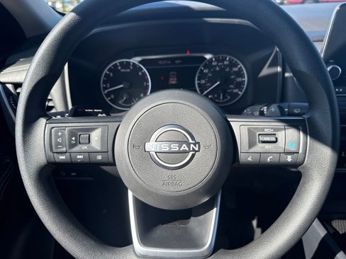 Used 2024 Nissan Rogue SV image 15