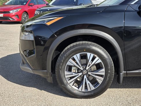 Used 2021 Nissan Rogue SV w/ Premium Package image 6