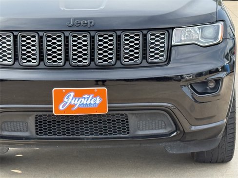 Used 2018 Jeep Grand Cherokee Altitude image 8