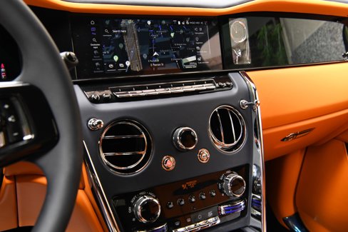 New 2025 Rolls-Royce Cullinan image 16