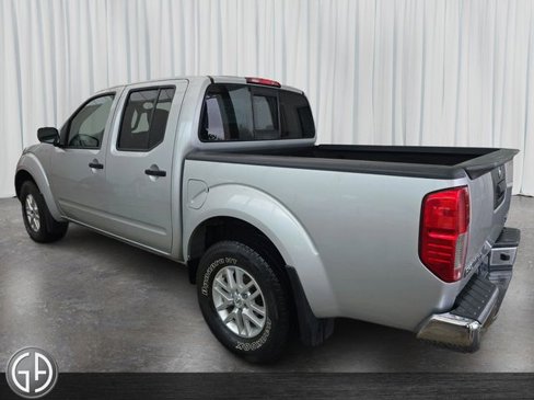 Used 2019 Nissan Frontier SV image 7