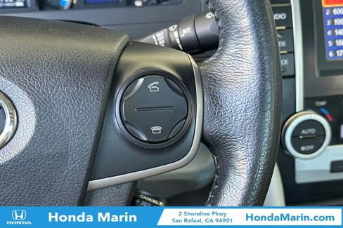 Used 2014 Toyota Camry XLE image 28