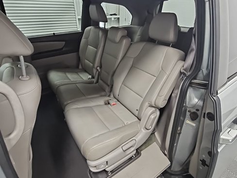 Used 2016 Honda Odyssey EX-L image 29