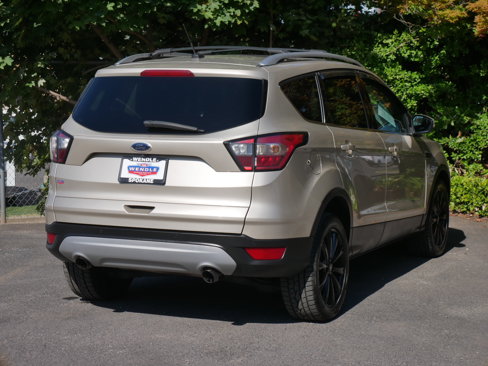 Used 2017 Ford Escape Titanium image 22