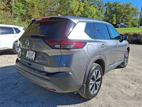 Used 2021 Nissan Rogue SV image 25