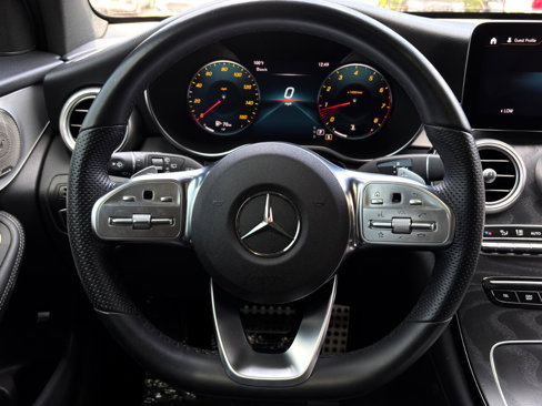 Used 2021 Mercedes-Benz GLC 300 4MATIC w/ AMG Line image 20