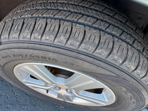 Used 2011 Subaru Forester 2.5X w/ Alloy Wheel Value Pkg image 20