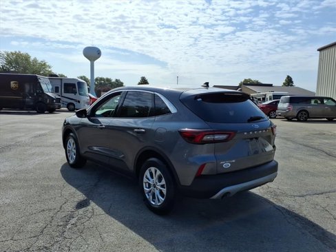 Used 2024 Ford Escape Active image 5