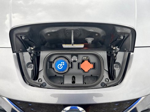 Used 2021 Nissan Leaf SL Plus image 47