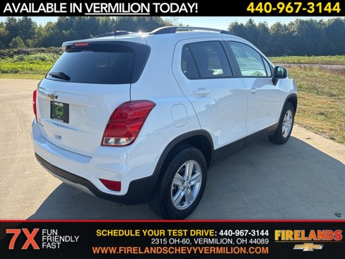 Certified 2022 Chevrolet Trax LT w/ LT Convenience Package image 5